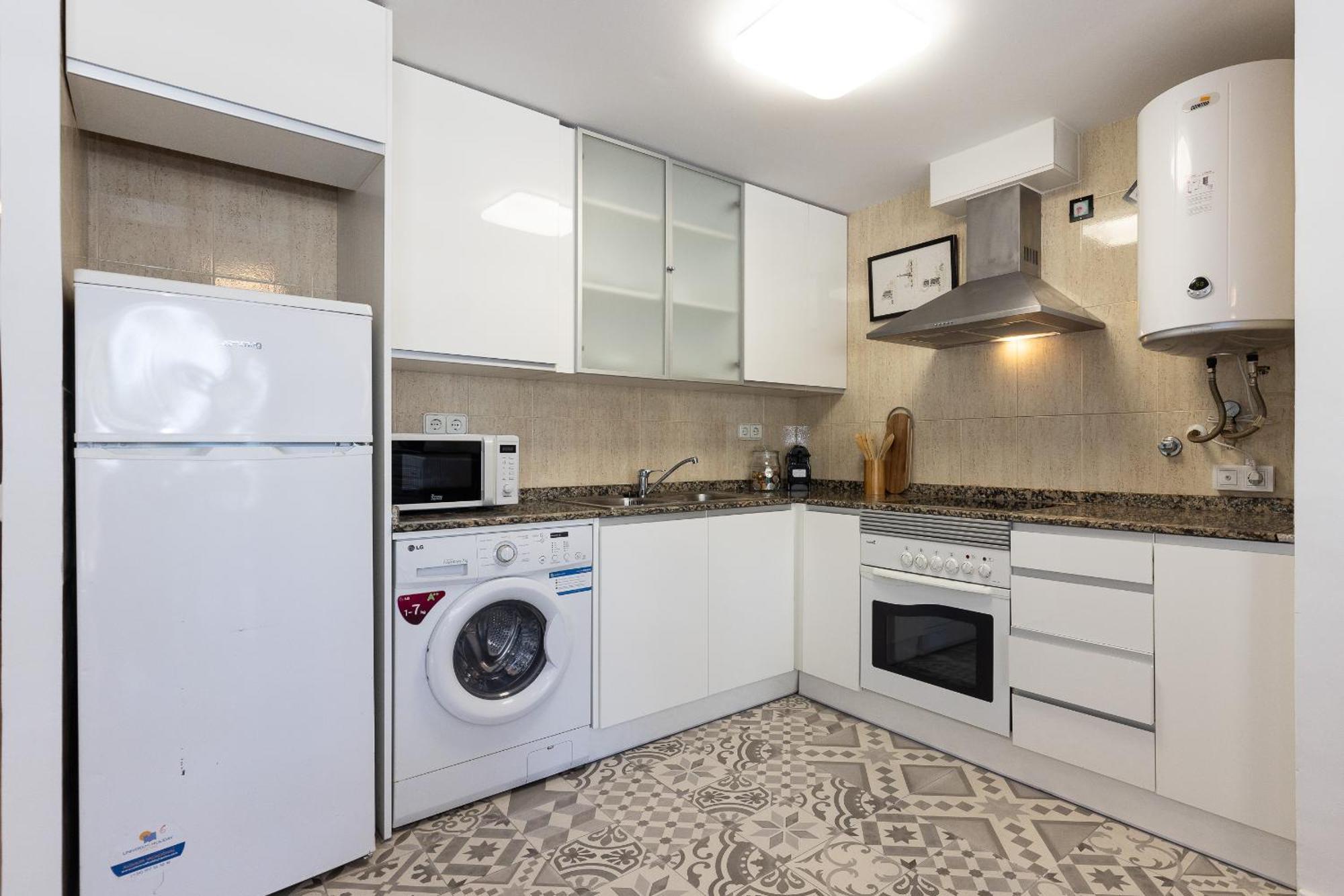 Uhc Rodas Apartments Salou Room photo