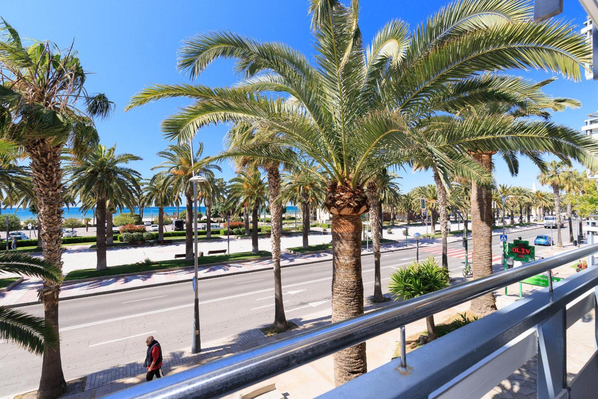 Uhc Rodas Apartments Salou Exterior photo